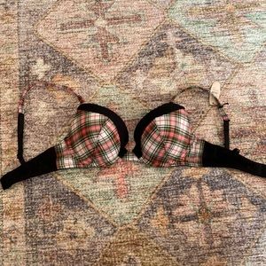 Victoria’s Secret Bra